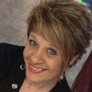 Meet your Posher, Veronica